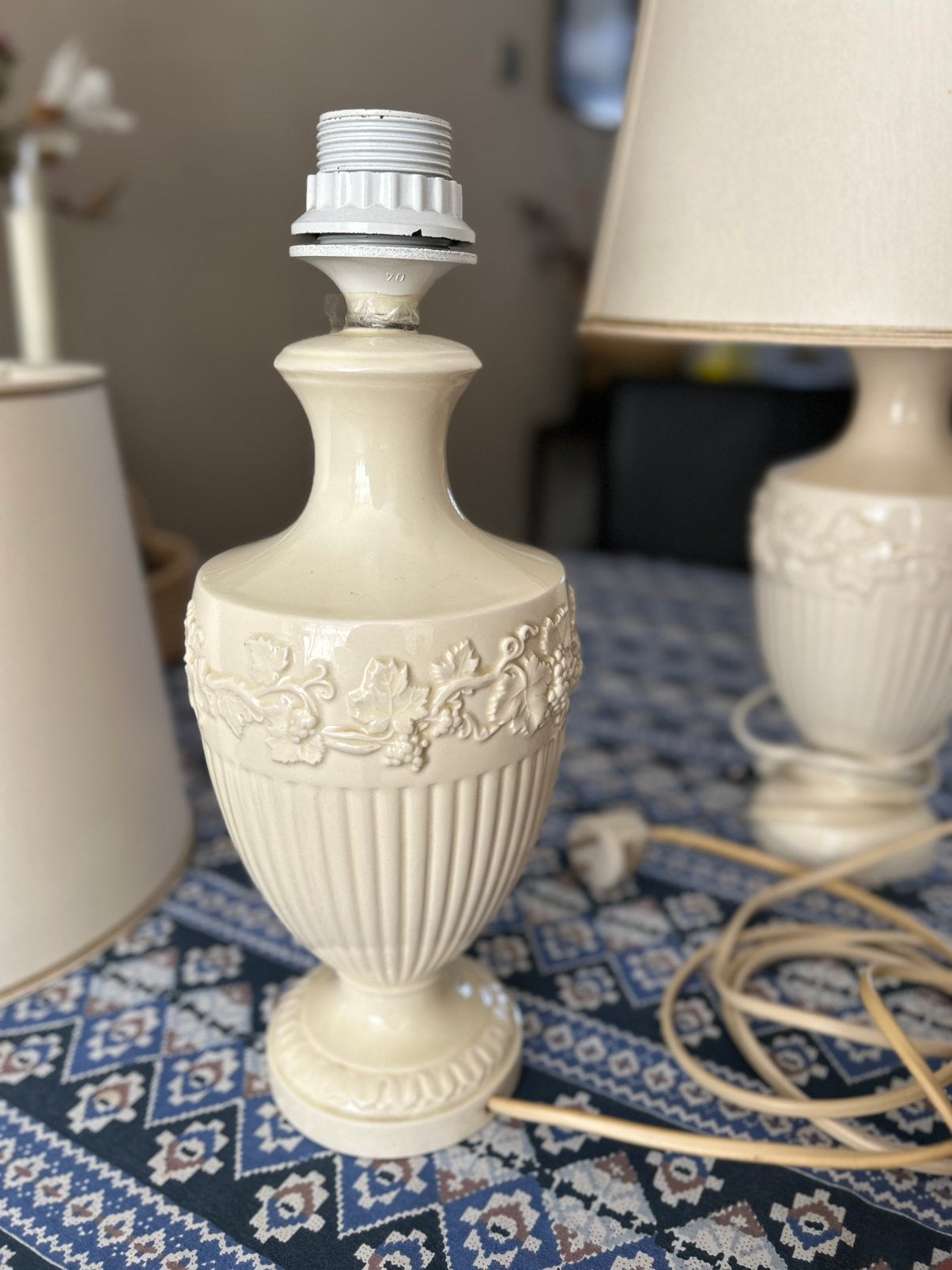 Twee wedgwood schemerlampen, Ophalen, Gebruikt, Klassiek, Minder dan 50 cm