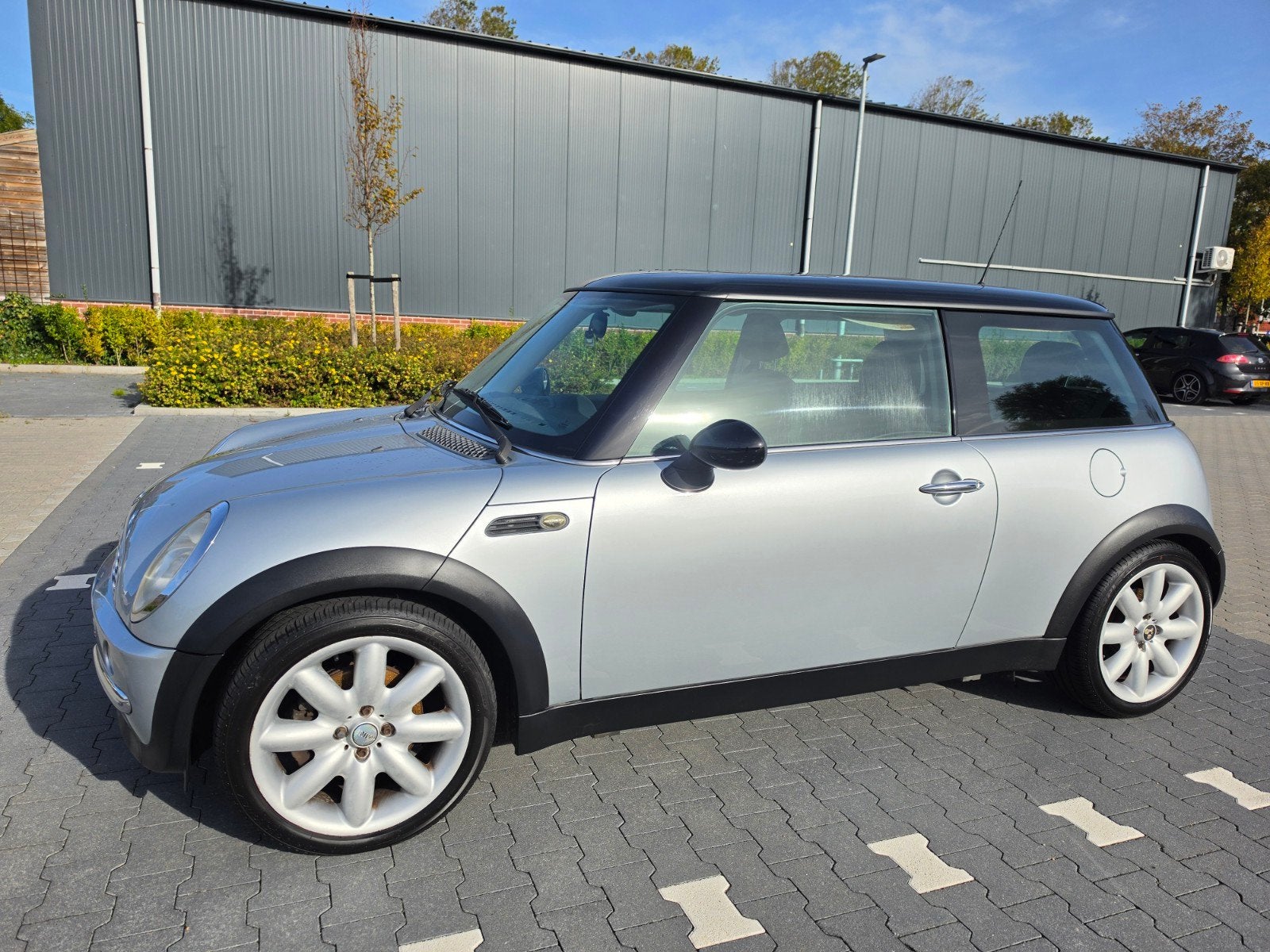 Mini 1.6 16V Cooper Chili 2002 APK 01-11-2027, Auto's, Voorwielaandrijving, 1025 kg, 15 km/l, 4 cilinders