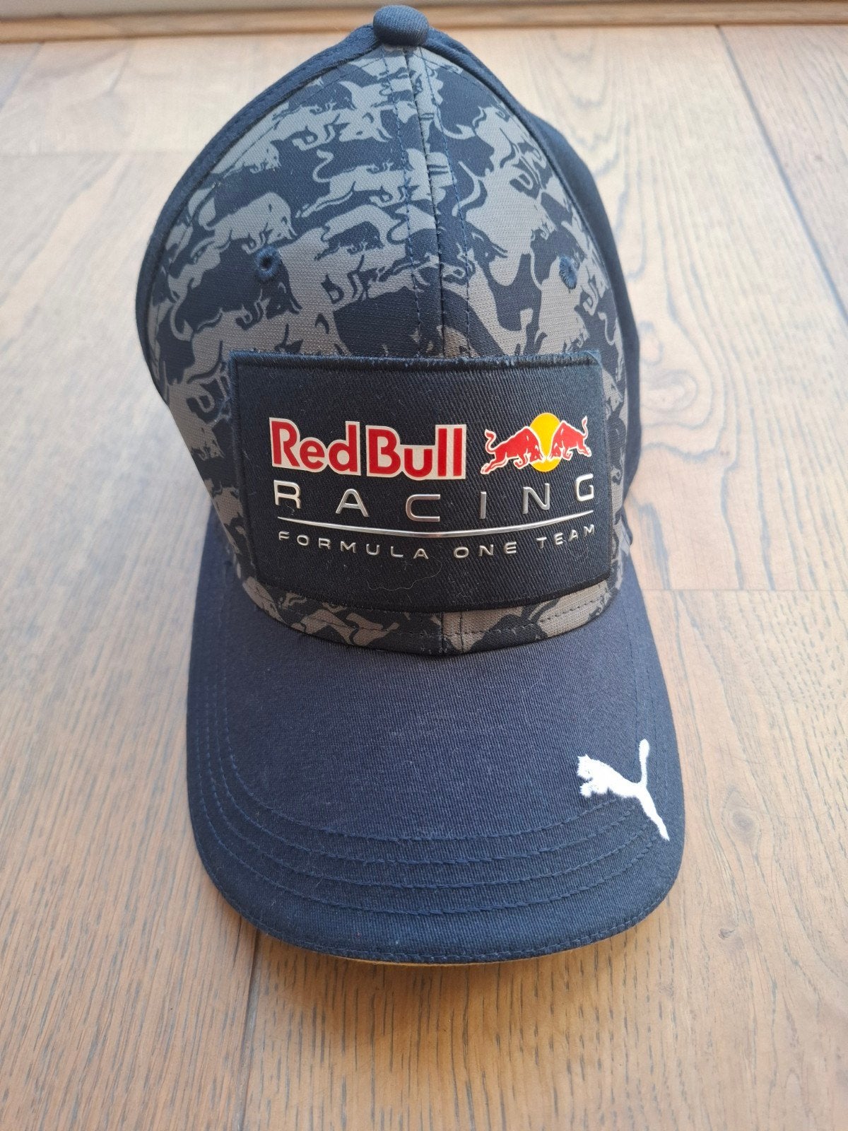 Puma Red Bull Racing Pet - Zo goed als nieuw, Kleding | Heren, Puma, One size fits all, Ophalen of Verzenden, Pet
