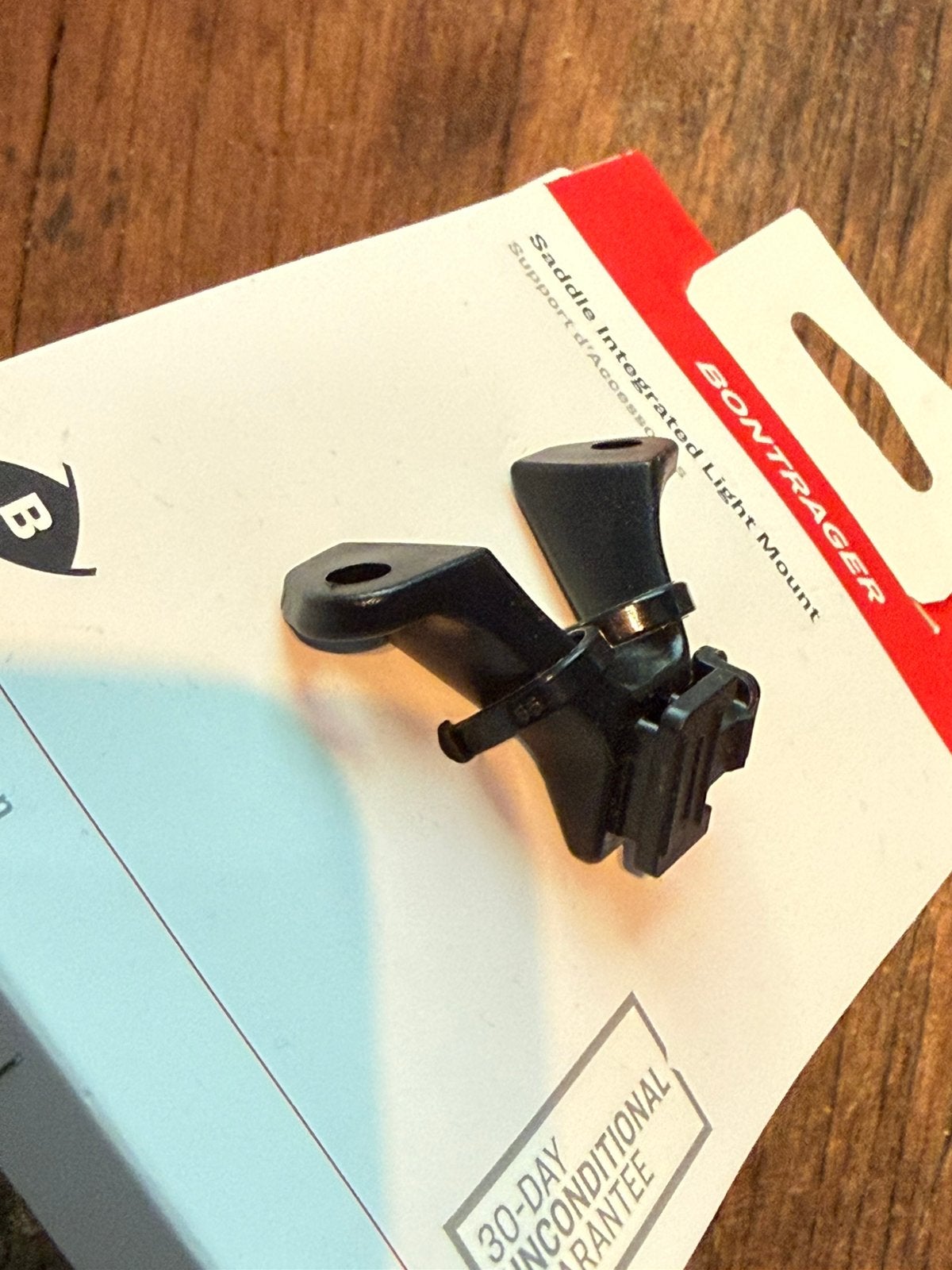 Bontrager achterlichthouder vior onder zadel - Blendr, Ophalen of Verzenden, Nieuw, Zadel