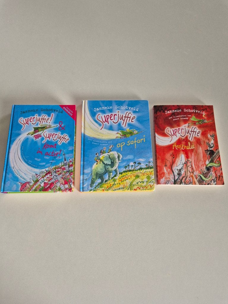 Superjuffie van Janneke Schotveld 3 boeken/ 4 verhalen, Ophalen, Fictie algemeen, Zo goed als nieuw, Janneke Schotveld