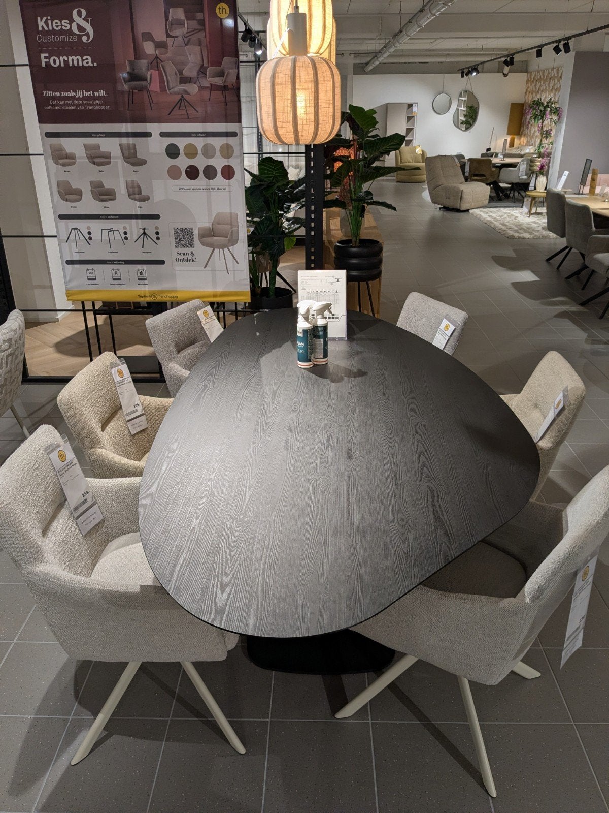 Luna Organische Zwarte HPL Eettafel 240x120 met Kolompoot, 100 tot 150 cm, Ophalen of Verzenden, Vijf personen of meer, Modern, Organisch