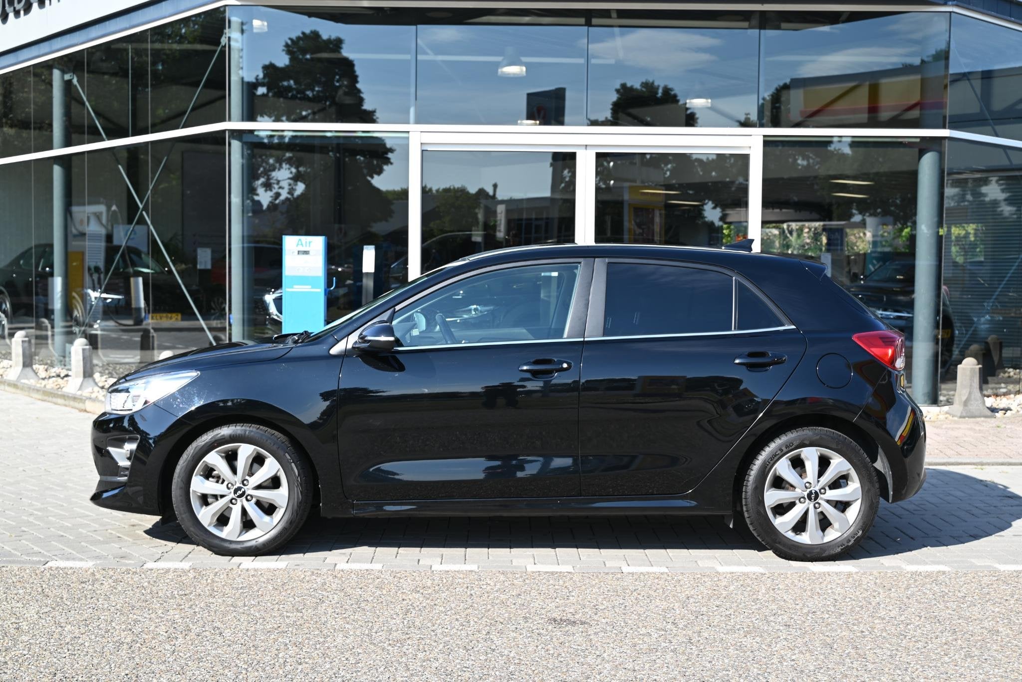 Kia Rio 1.0 T-GDi MHEV DynamicPlusLine, Gebruikt, Euro 6, Zwart, 1100 kg