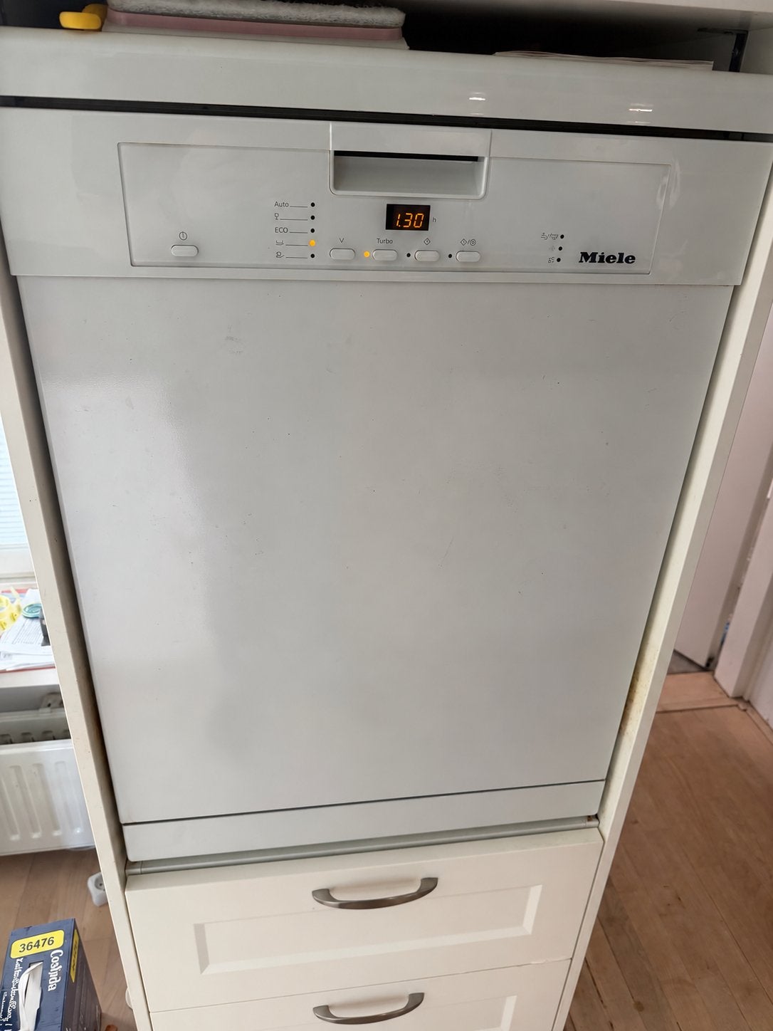 Miele Vaatwasser vrijstaand met besteklade en RVS kuip, Witgoed en Apparatuur, Ophalen of Verzenden, Zo goed als nieuw, 85 tot 90 cm