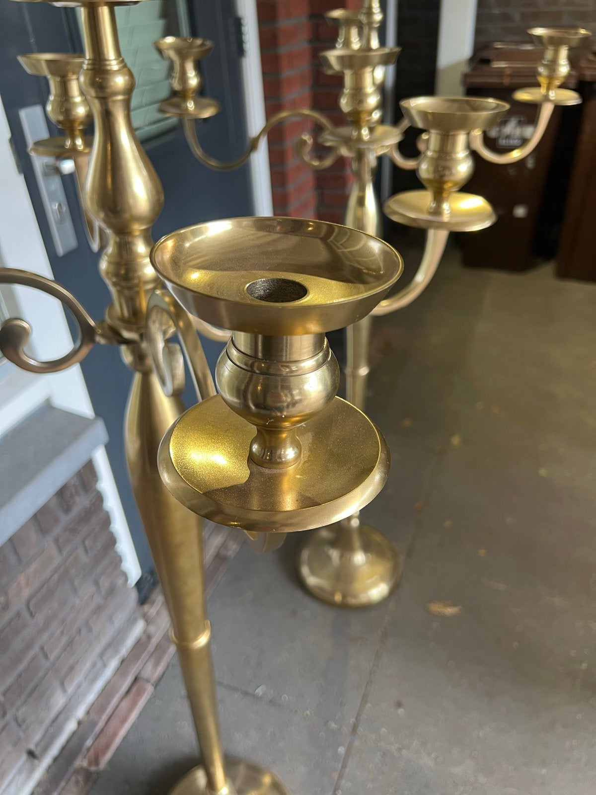 Grote messing kandelaars, set van 2, Huis en Inrichting, Woonaccessoires | Kandelaars en Kaarsen, Ophalen, Overige materialen