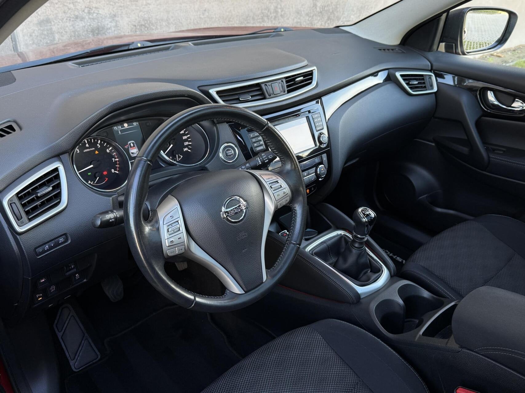 Nissan Qashqai 1.6 Connect Edition | 1ste Eig. | Trekhaak |, Auto's, Voorwielaandrijving, Dealer onderhouden, Gebruikt, 4 cilinders