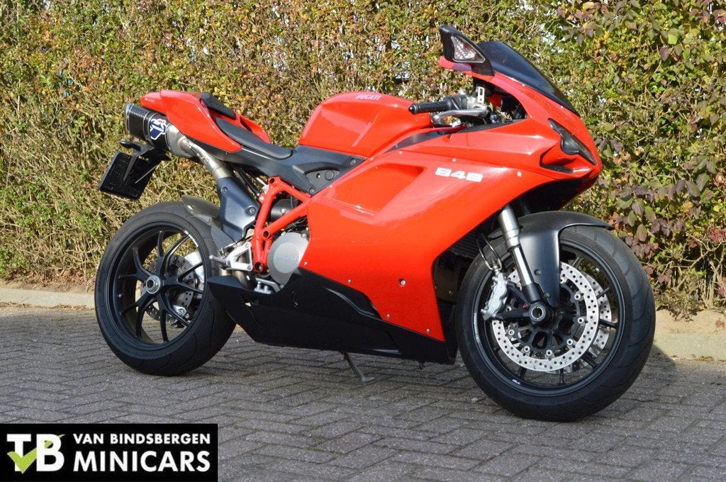 Ducati 848 | Termignoni | Carbon | Nieuwstaat | 21.924 KM, 849 cc, Bedrijf, Sport, Meer dan 35 kW