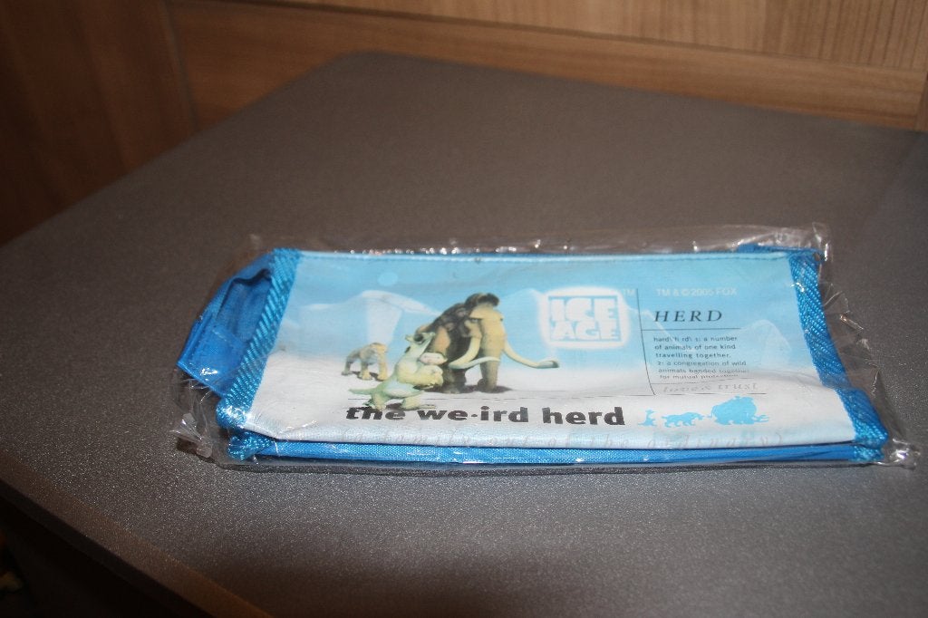 etui ice age nieuw, Ophalen of Verzenden, Nieuw