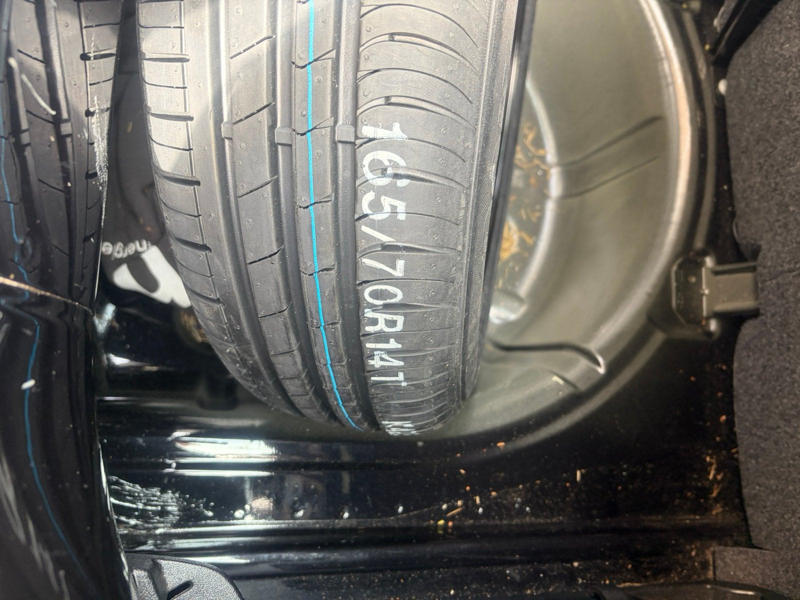 Te koop Reserve wiel Hankook band Nieuw 165 x 70 x 14 inch, Ophalen, Nieuw, Zwart, 115 cm of meer
