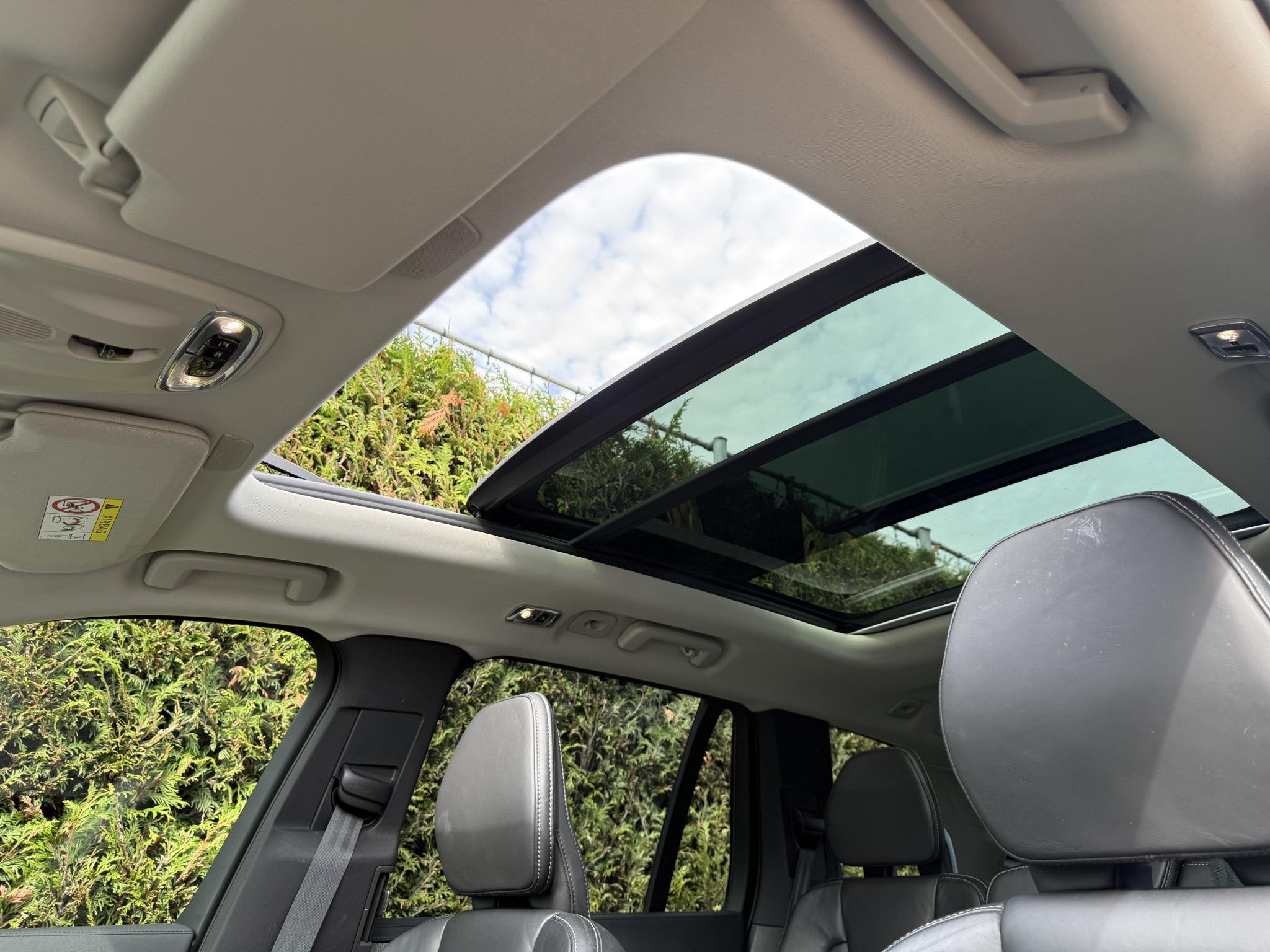 Volvo XC90 T8 Recharge AWD Inscription B&W Audio Luchtvering, Gebruikt, 4 cilinders, 7 stoelen, Zwart