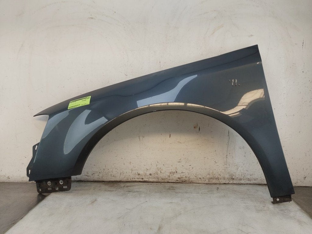 Spatbord Links Voor Passat Variant (3C5) 2009, Auto-onderdelen, Gebruikt, Volkswagen, Volkswagen AG, Kundenbetreuung@volkswagen.de