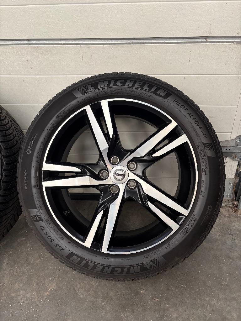 Volvo XC40 Lynk & Co 01 19 inch R-design winterset Michelin, Auto-onderdelen, Banden en Velgen, Gebruikt, Banden en Velgen, Winterbanden