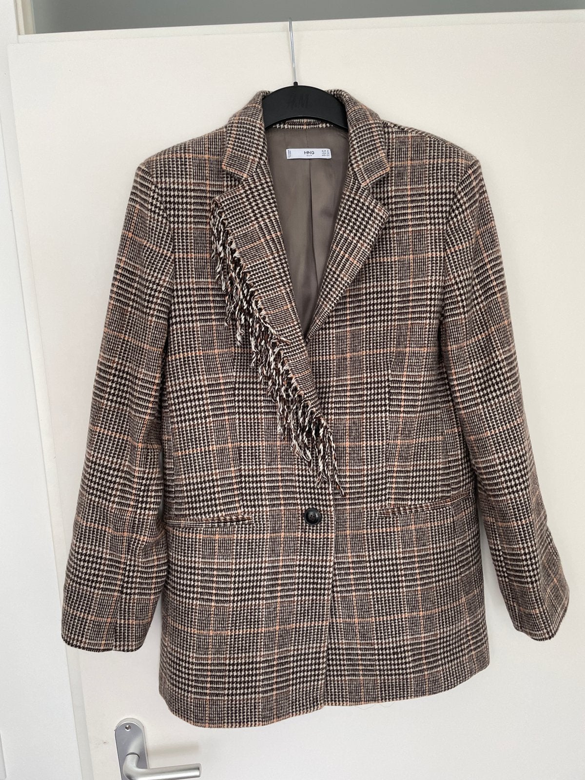 Nieuw z prijsk prachtige geruite blazer met 75% wol Mango S, Bruin, Nieuw, Ophalen of Verzenden, Jasje