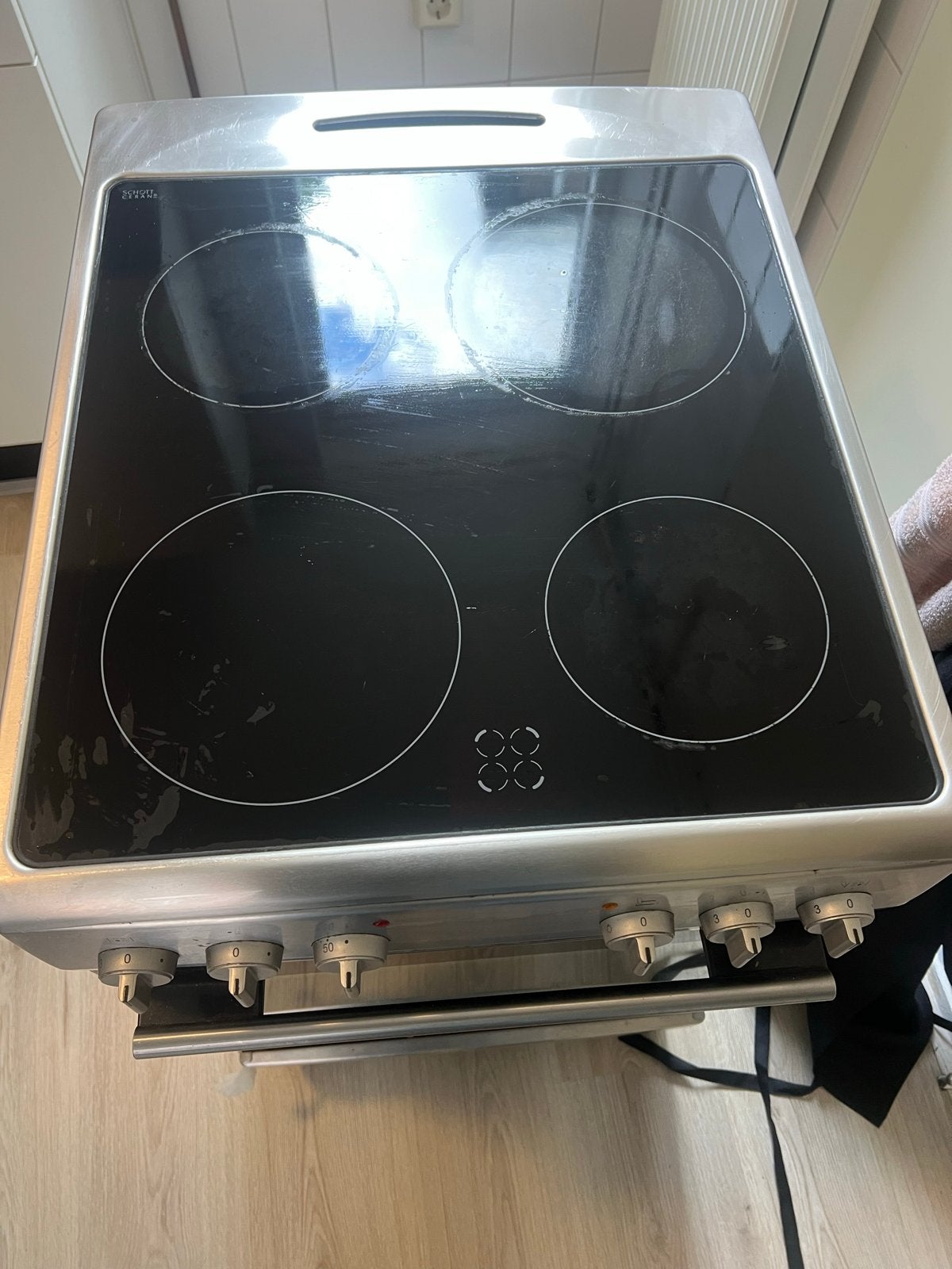 Amica Vrijstaand Keramisch Fornuis met Oven SHC 11595 E, Gebruikt, Hete lucht, 60 cm of meer, Keramisch