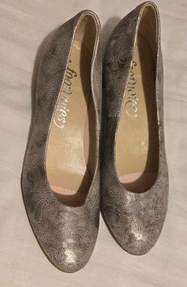 Footnotes zilveren pumps met paisley motief, maat 38, nieuw, Schoenen met lage hakken, Overige kleuren, Verzenden, Nieuw