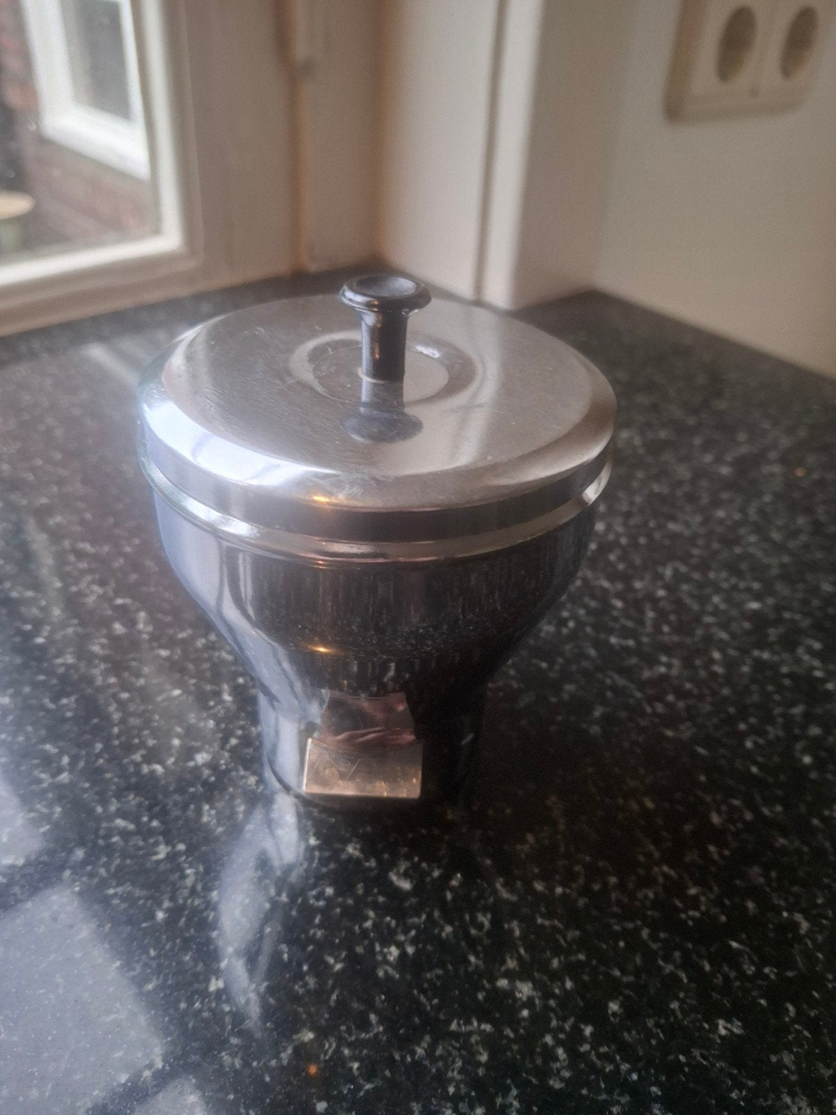 Suikerpot met schuif., Ophalen of Verzenden