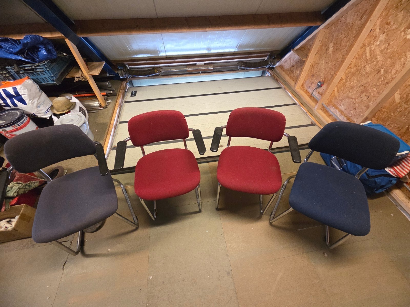Set van 4 Vintage Buisstoelen, Ophalen