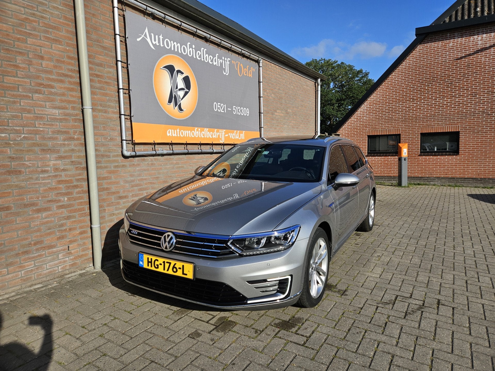 Volkswagen Passat Variant 1.4 TSI GTE Highline (bj 2015), Auto's, Gebruikt, Euro 6, 4 cilinders, Grijs