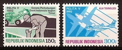 Indonesie Zonnebloem nr 1493/4 postfris 1992, Ophalen of Verzenden, Postfris, Zuidoost-Azië