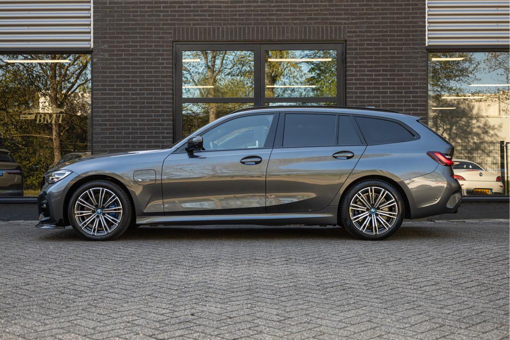 BMW 3 Serie 330E Touring G21 Touring High Executive M Sport, 1998 cc, Achterwielaandrijving, Gebruikt, 4 cilinders