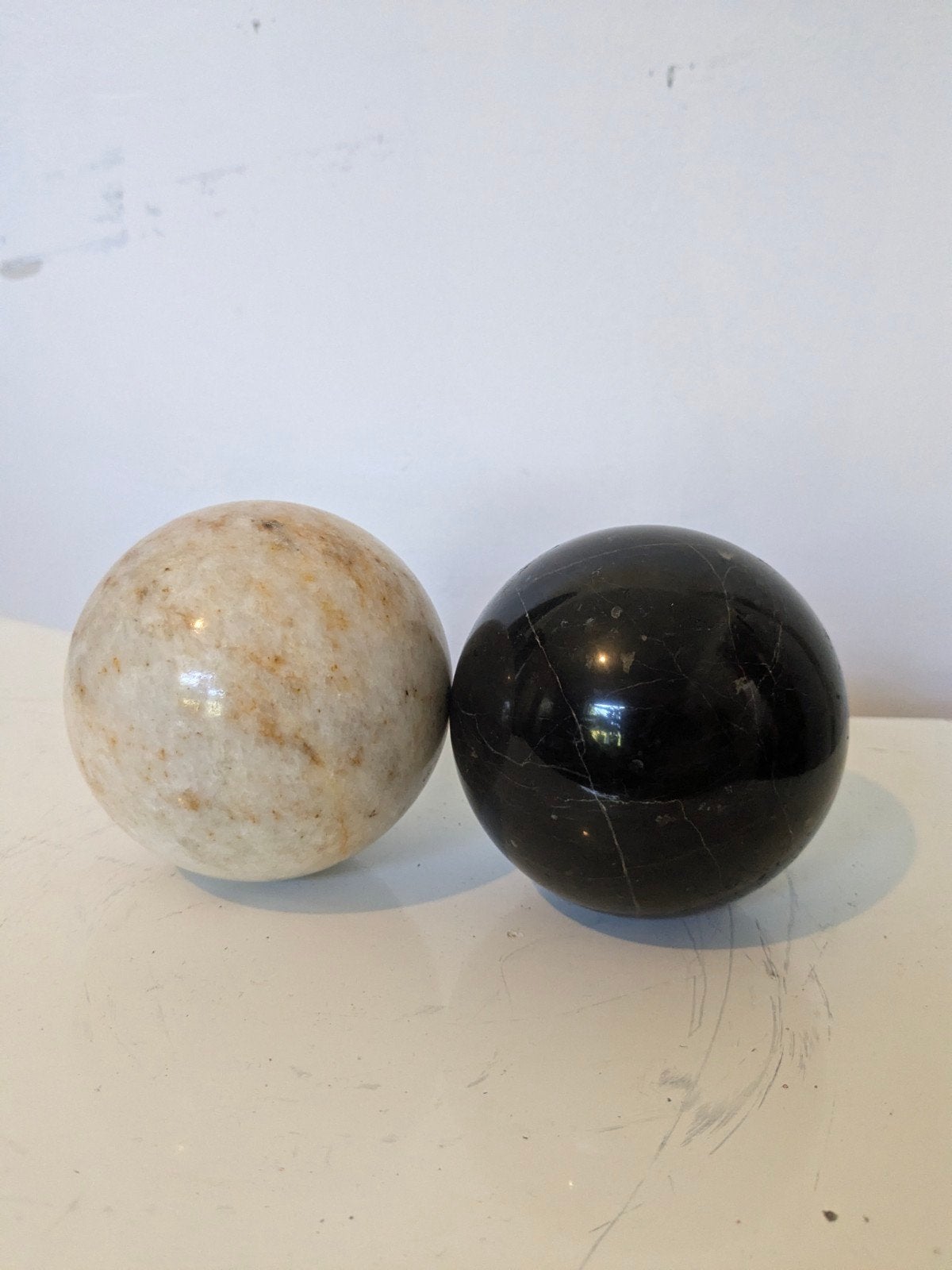 Decoratieve marmeren bollen - set van 2, Meerkleurig, Ophalen of Verzenden, Zo goed als nieuw, Modern