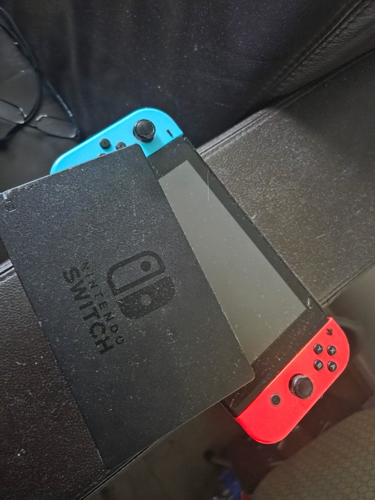 Nintendo switch, Spelcomputers en Games, Ophalen, Gebruikt, Overige genres, 1 speler