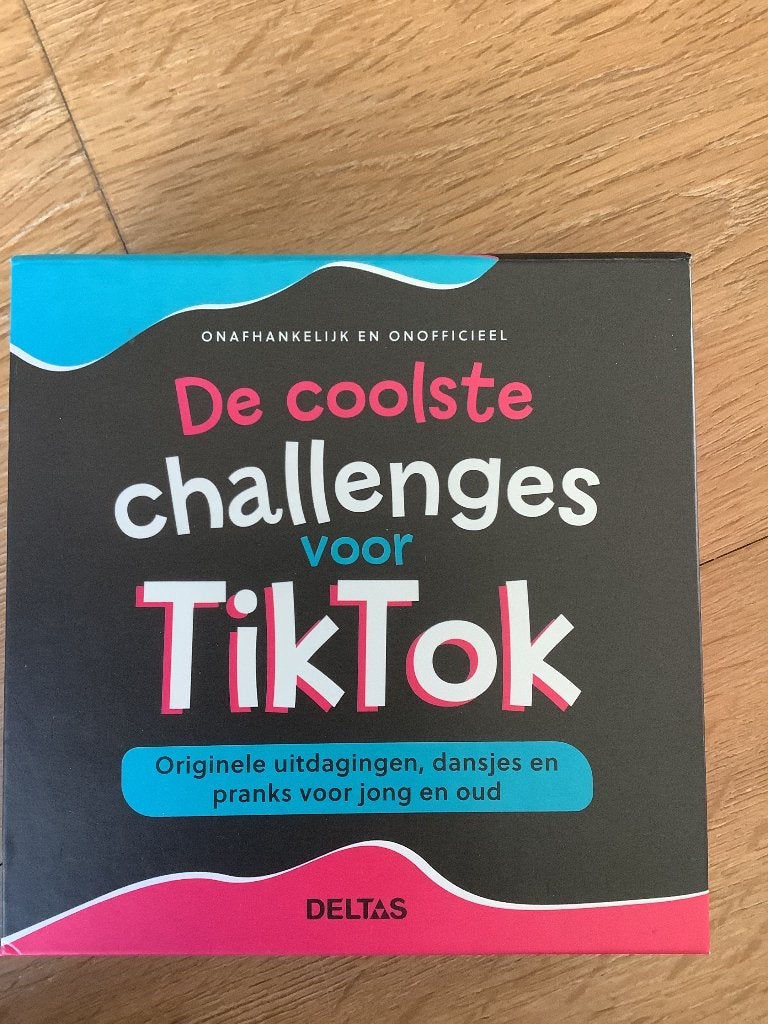 TikTok challenges, Een of twee spelers, Ophalen of Verzenden, Zo goed als nieuw, Deltas