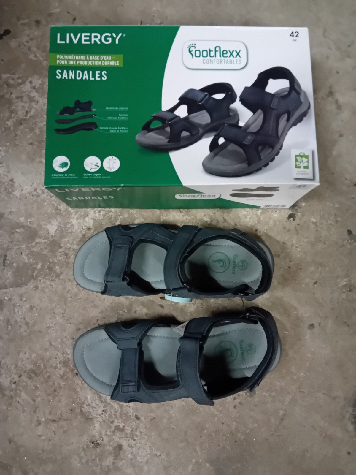 LIVERGY Footflexx Sandalen Maat 42 - Nieuw in doos, Kleding | Heren, Ophalen of Verzenden, Nieuw, Zwart, Sandalen