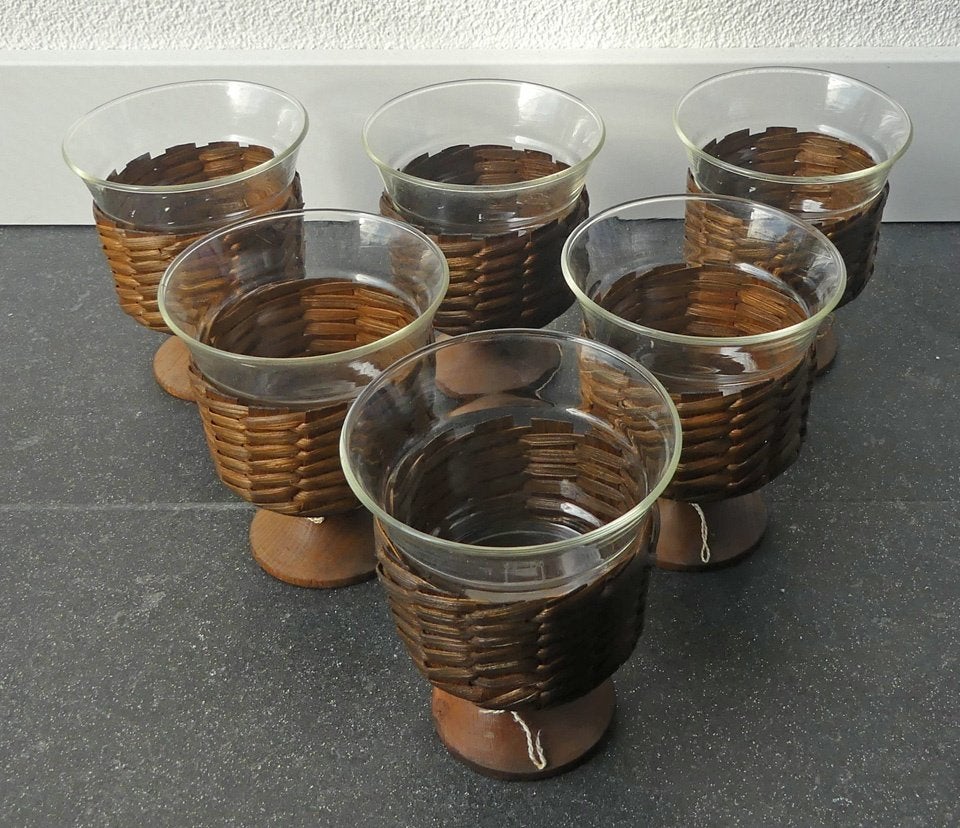 Vintage theeglazen glas in houten houder retro Schott Mainz, Glas of Glazen, Gebruikt, Ophalen of Verzenden, Glas