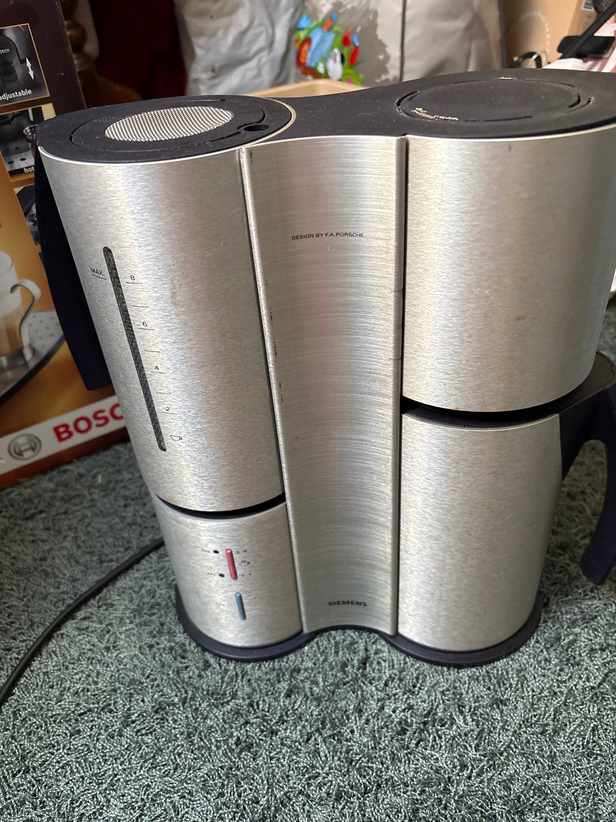Siemens Porsche Design Koffiezetapparaat, Witgoed en Apparatuur, Koffiezetapparaten, Gebruikt, Gemalen koffie, Koffiemachine, 4 tot 10 kopjes