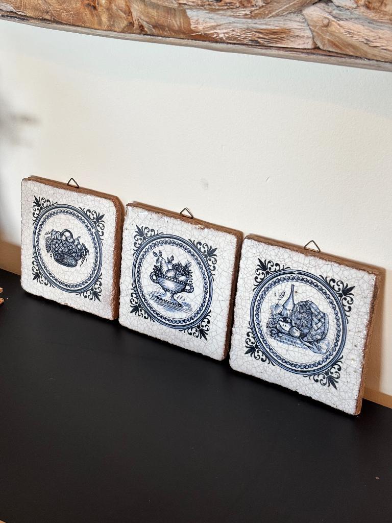 3x Vintage Tegels Fruitmanden, Antiek en Kunst, Antiek | Wandborden en Tegels, Ophalen of Verzenden