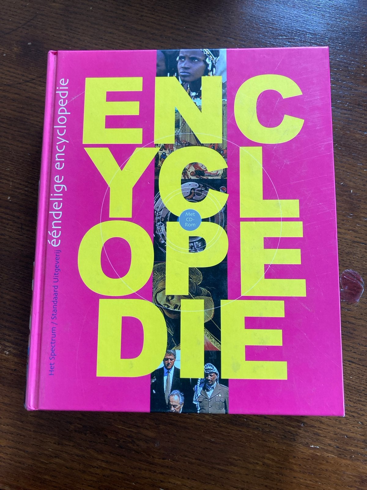 Encyclopedie van Het Spectrum, Ophalen of Verzenden, Gelezen, Algemeen, Los deel