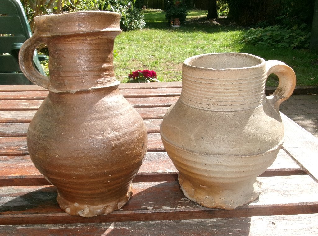 Twee kruikjes circa 600 jaar oud, Ophalen of Verzenden
