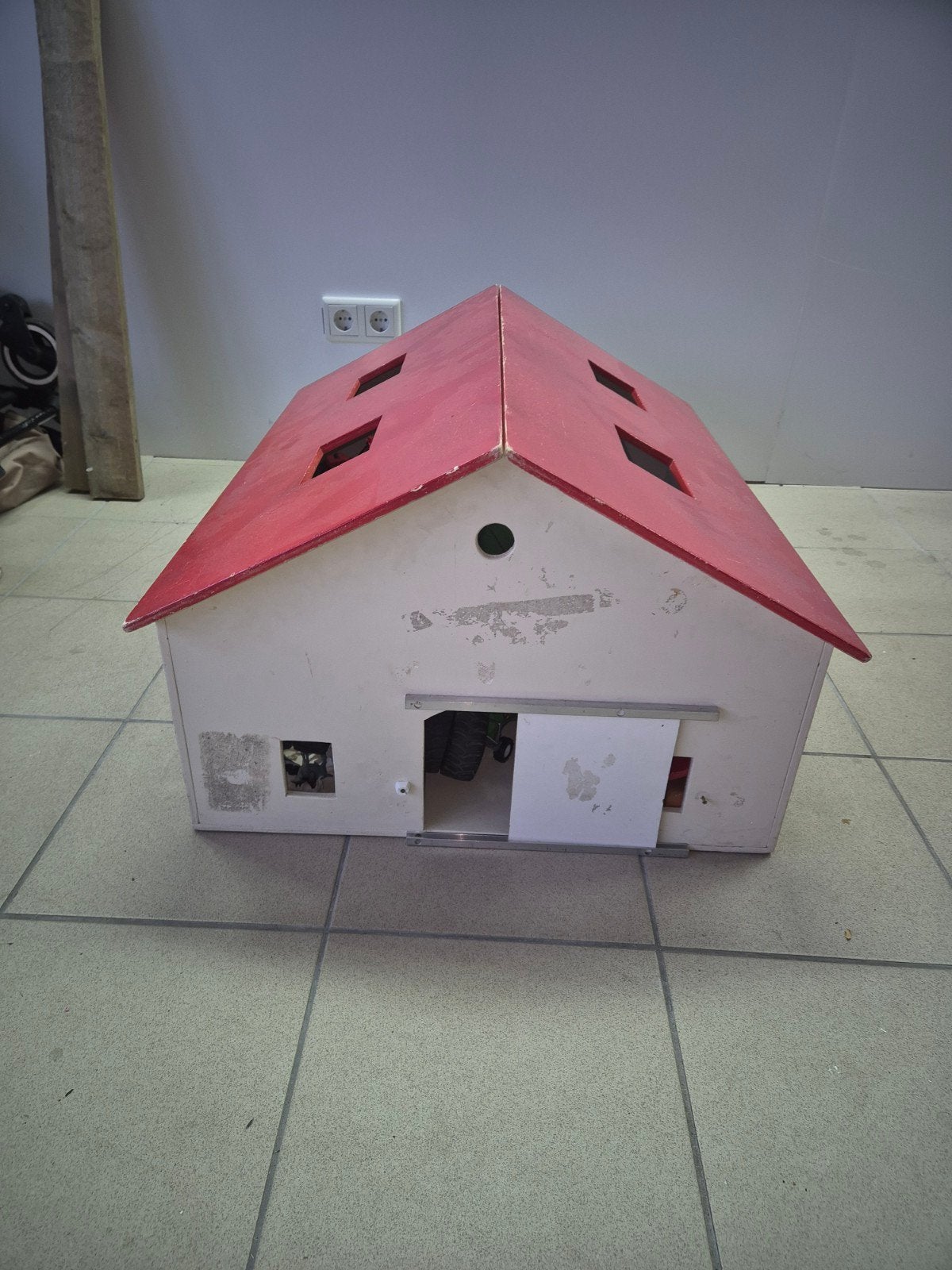 grotw speelgoed boederij, Ophalen, Kunststof