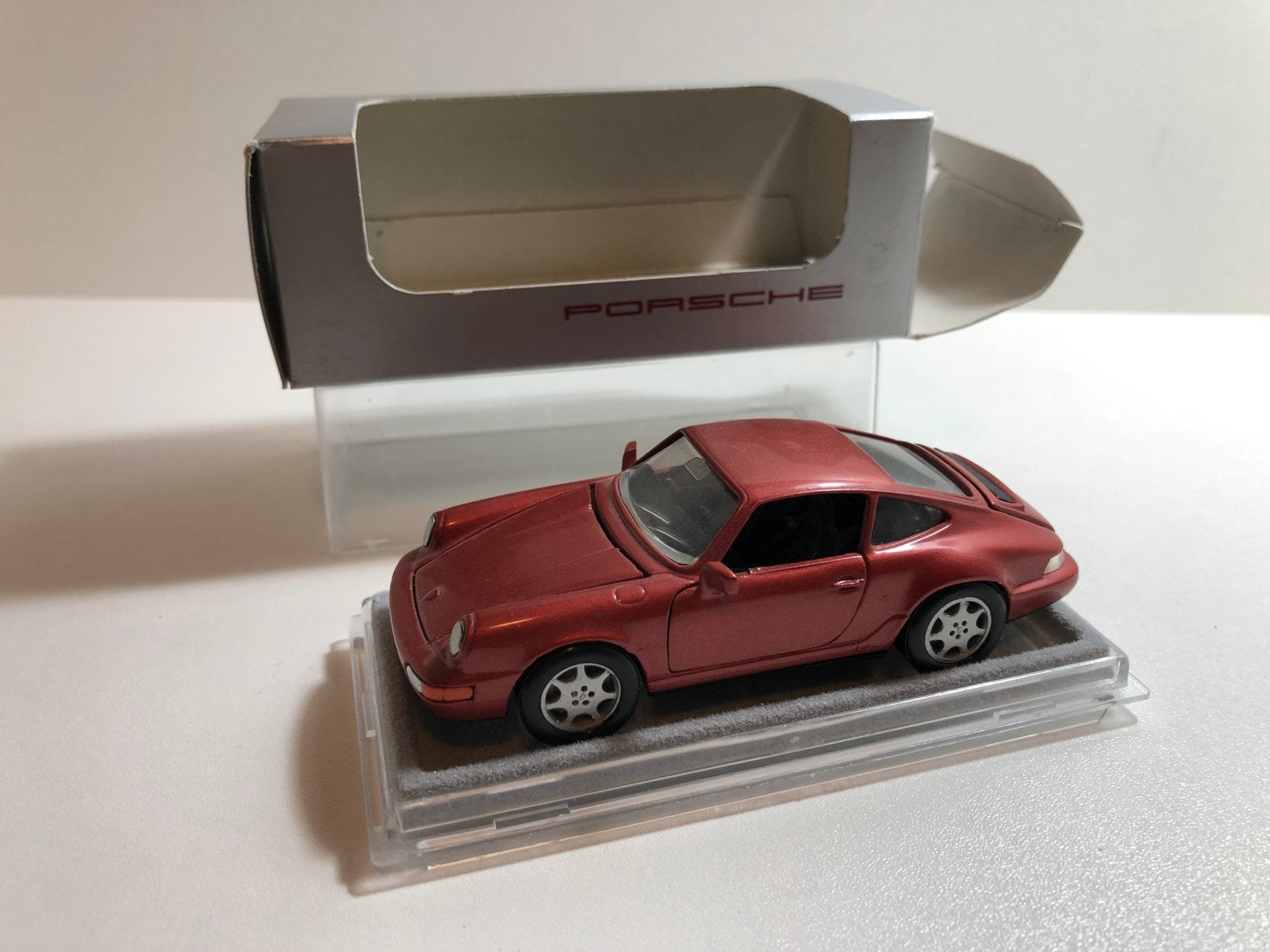 Porsche 911 Carrera 2/4, 1:43, NZG, WAP258500, Hobby en Vrije tijd, Modelauto's | 1:43, Ophalen of Verzenden, Zo goed als nieuw