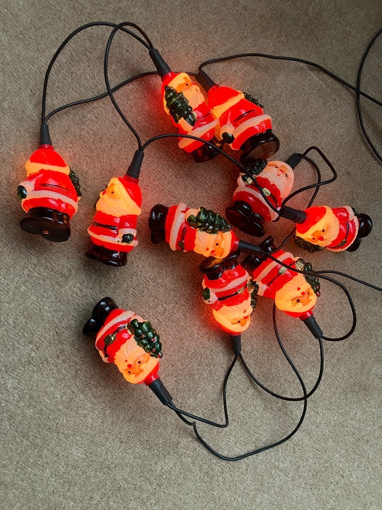 Vintage oud snoer met 10 kerstmannen op stroom, Ophalen of Verzenden, Gebruikt