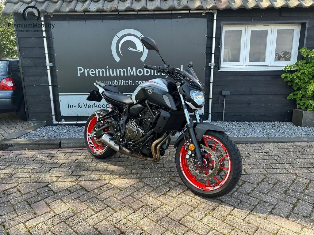 *VERKOCHT* YAMAHA  MT07 ABS (bj 2020), 2 cilinders, Motorrijbewijs A, Bedrijf, Onbekend