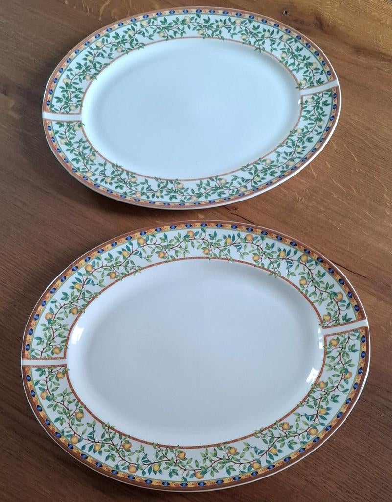 2 serveerschalen Johnson Brothers Lemon Tree servies, Ophalen, Porselein, Overige stijlen