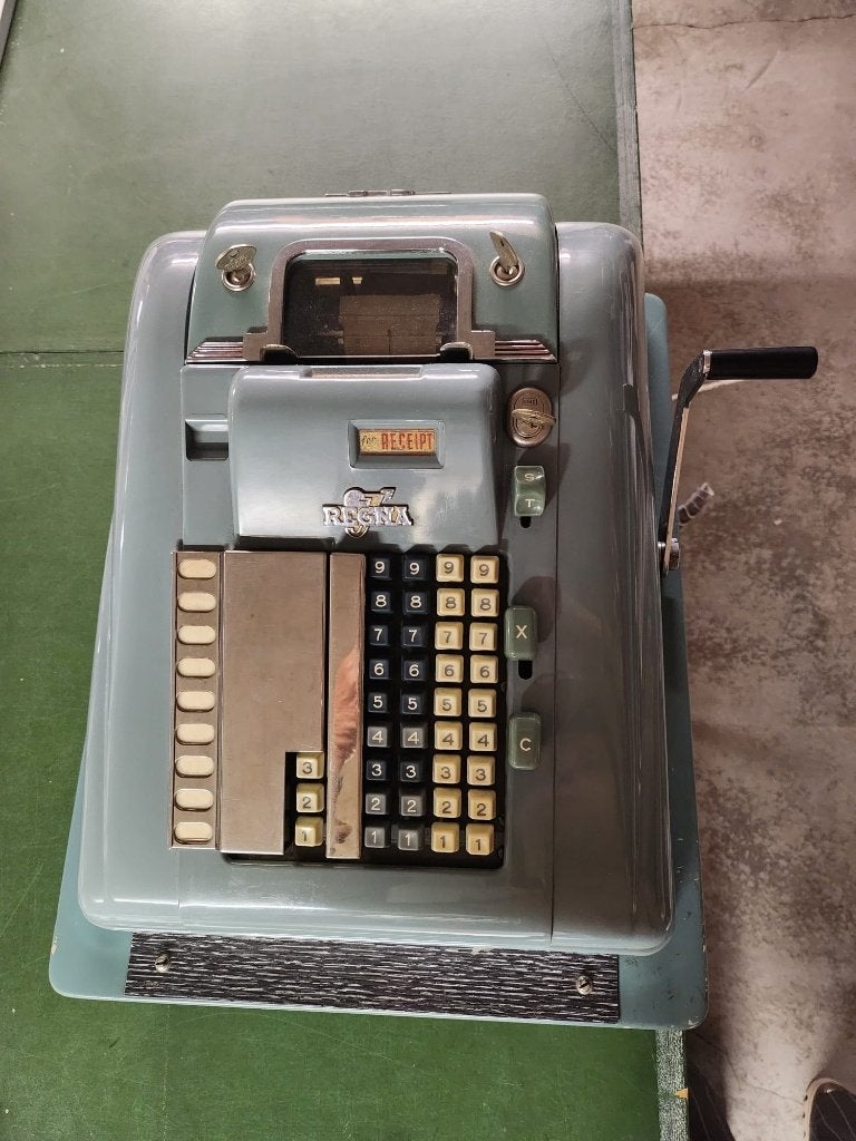 Vintage Regina Kassa, Ophalen