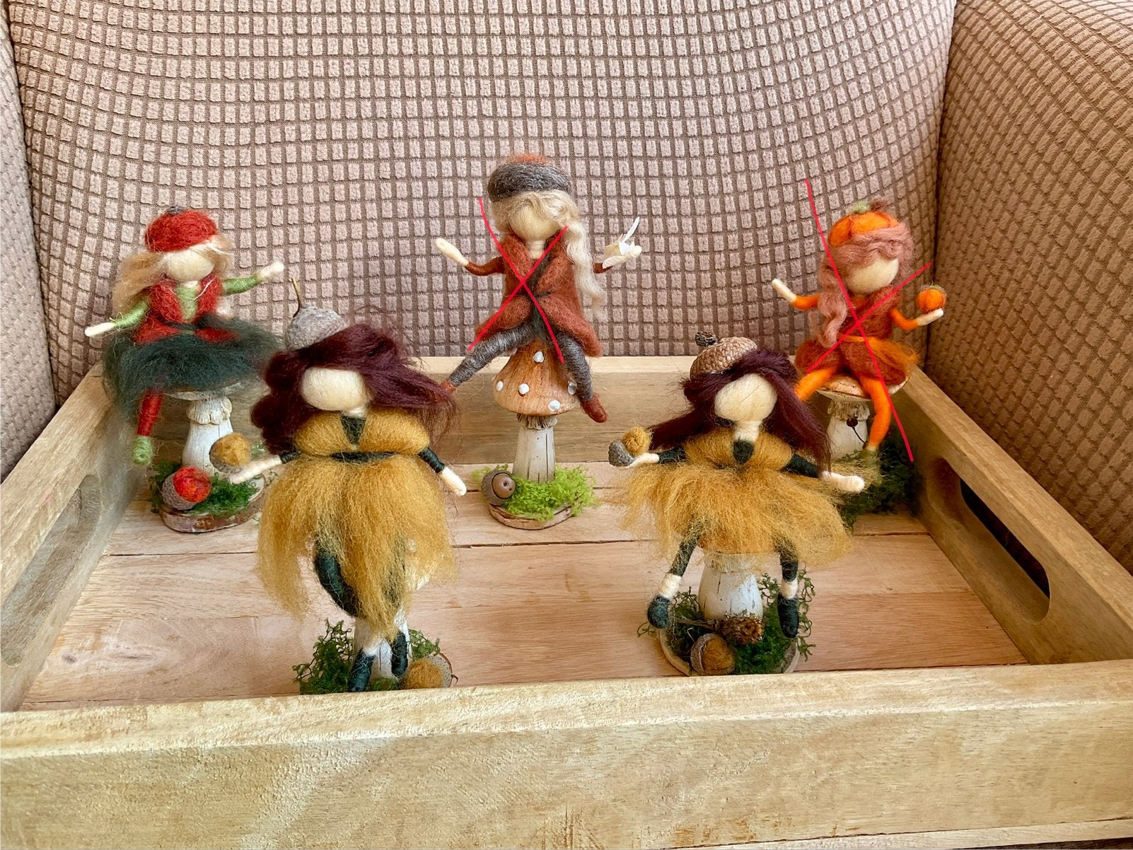 Seizoenstafel paddenstoel meisjes wol naaldvilt woonkamer, Ophalen of Verzenden, Nieuw, Figuurtje(s)