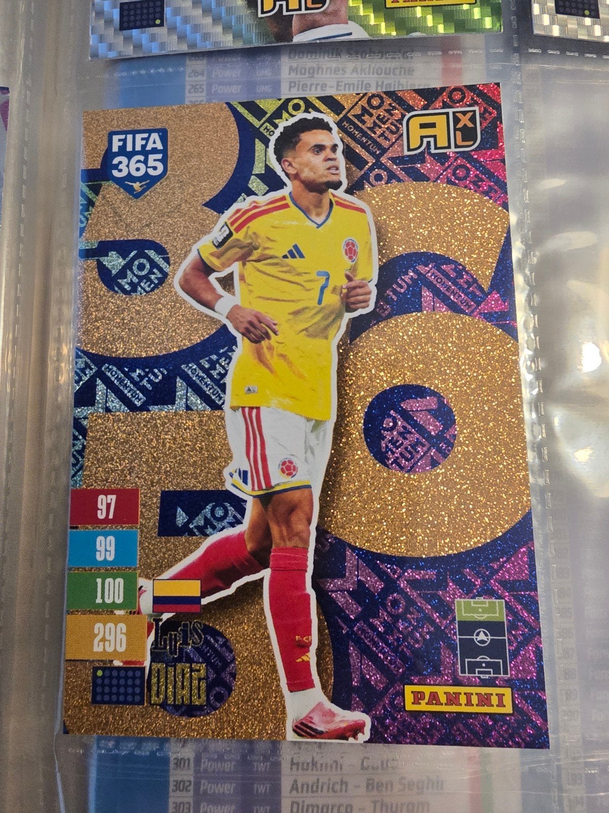 panini fifa adrenalyn 2027 momentum luis diaz, Ophalen of Verzenden, Zo goed als nieuw, Plaatje