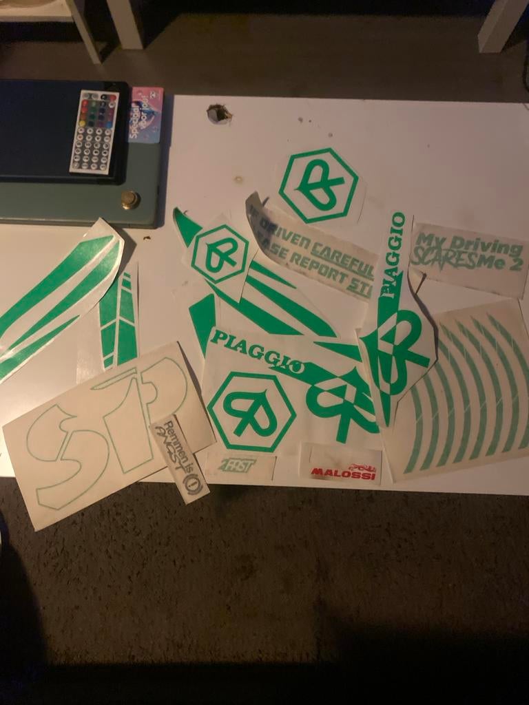 Piaggio stickers - zip sp, Ophalen of Verzenden, Gebruikt
