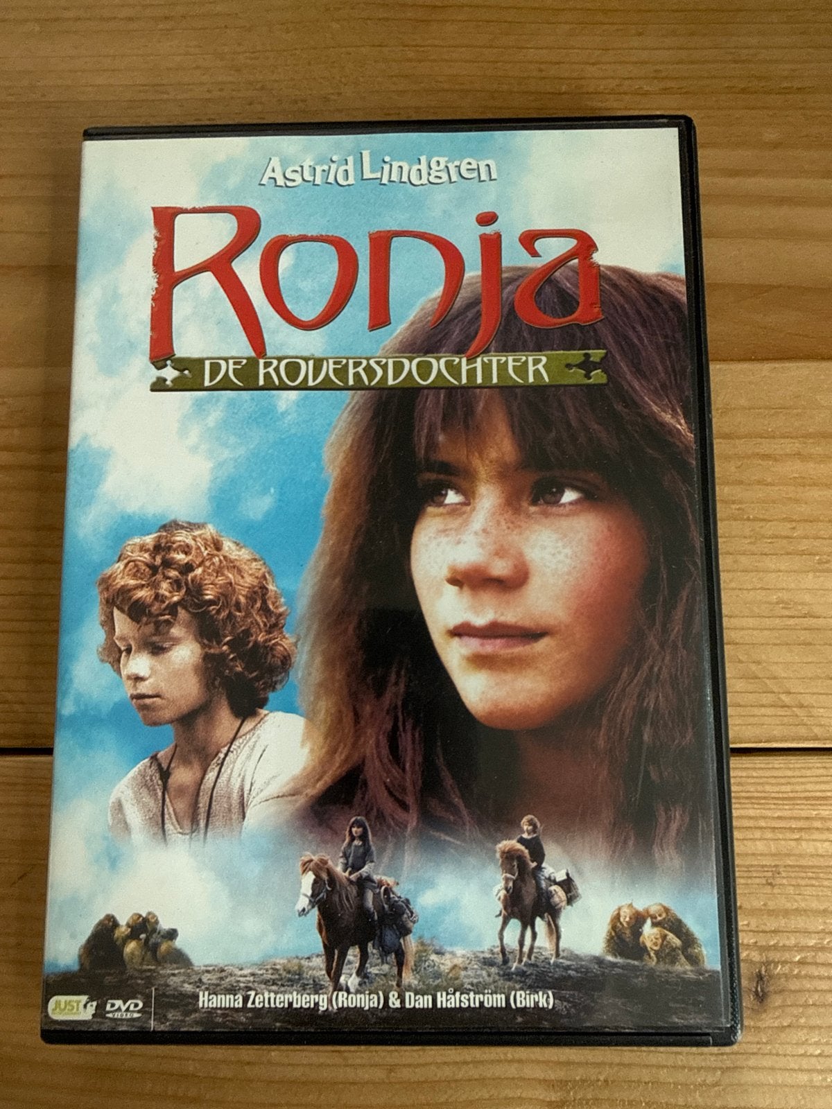 Ronja de Roversdochter DVD - Astrid Lindgren, Alle leeftijden, Ophalen of Verzenden, Zo goed als nieuw, Nederlands
