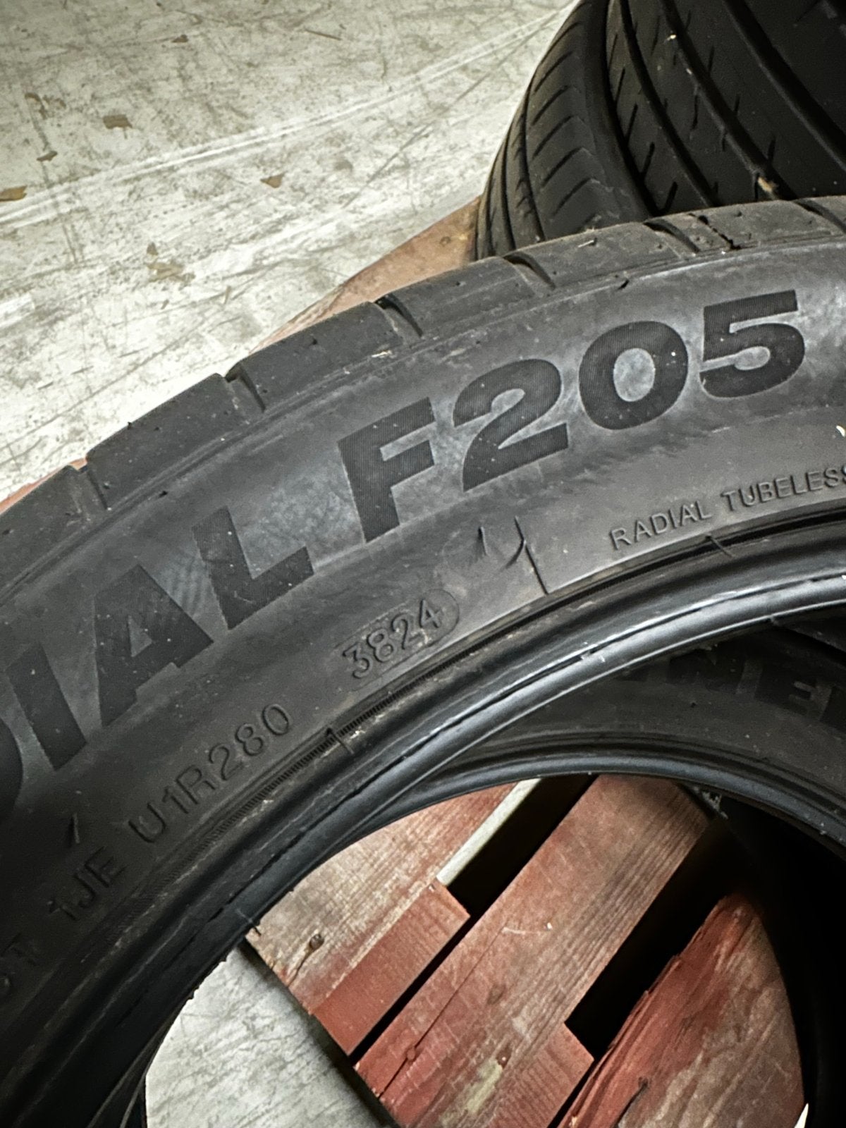 Zomerbanden 255/45 ZR20 105W - Set van 4, Auto-onderdelen, Ophalen, Gebruikt, 255 mm, Band(en)