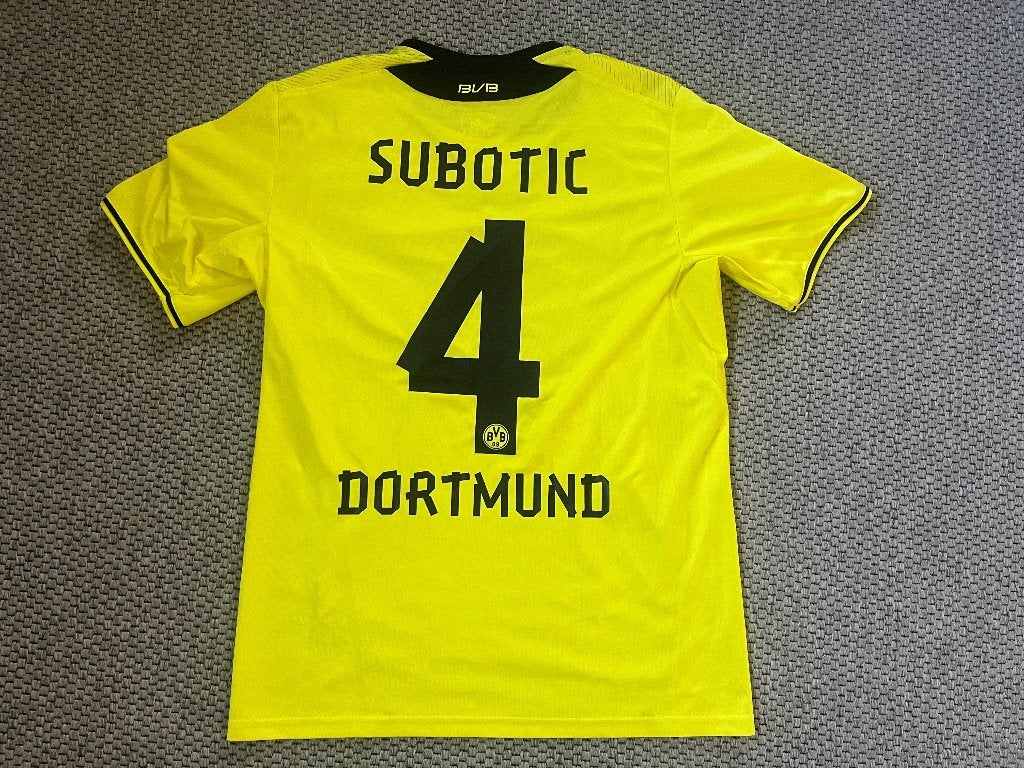 Matchworn Borussia Dortmund shirt Subotic Supercup 2013, Maat XL, Ophalen of Verzenden, Zo goed als nieuw, Shirt