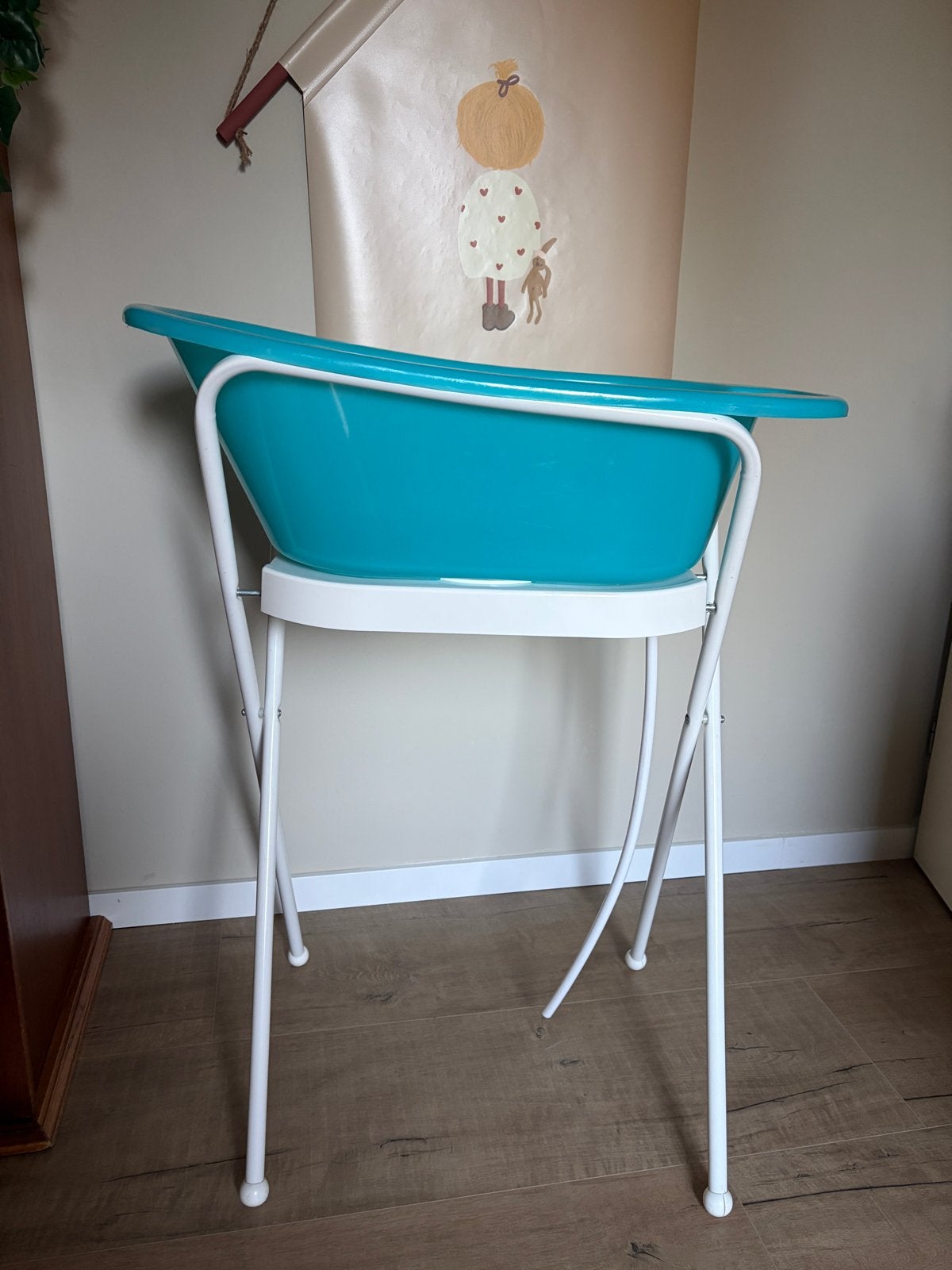 Bébé-jou babybadje met standaard, stop en afvoerslang, Ophalen, Gebruikt, Badje, Bébé-jou