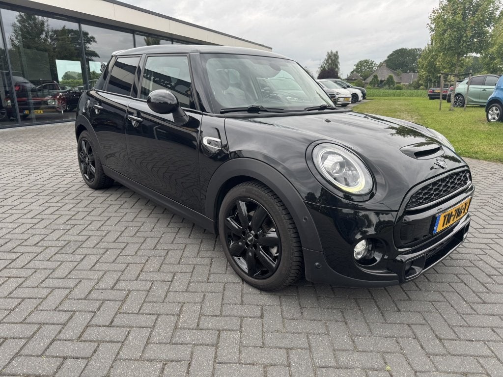 MINI 5-deurs 2.0 Cooper S Pepper (bj 2018, automaat), Auto's, Mini, Bedrijf, Te koop, Cooper S, ABS, Airbags, Airconditioning