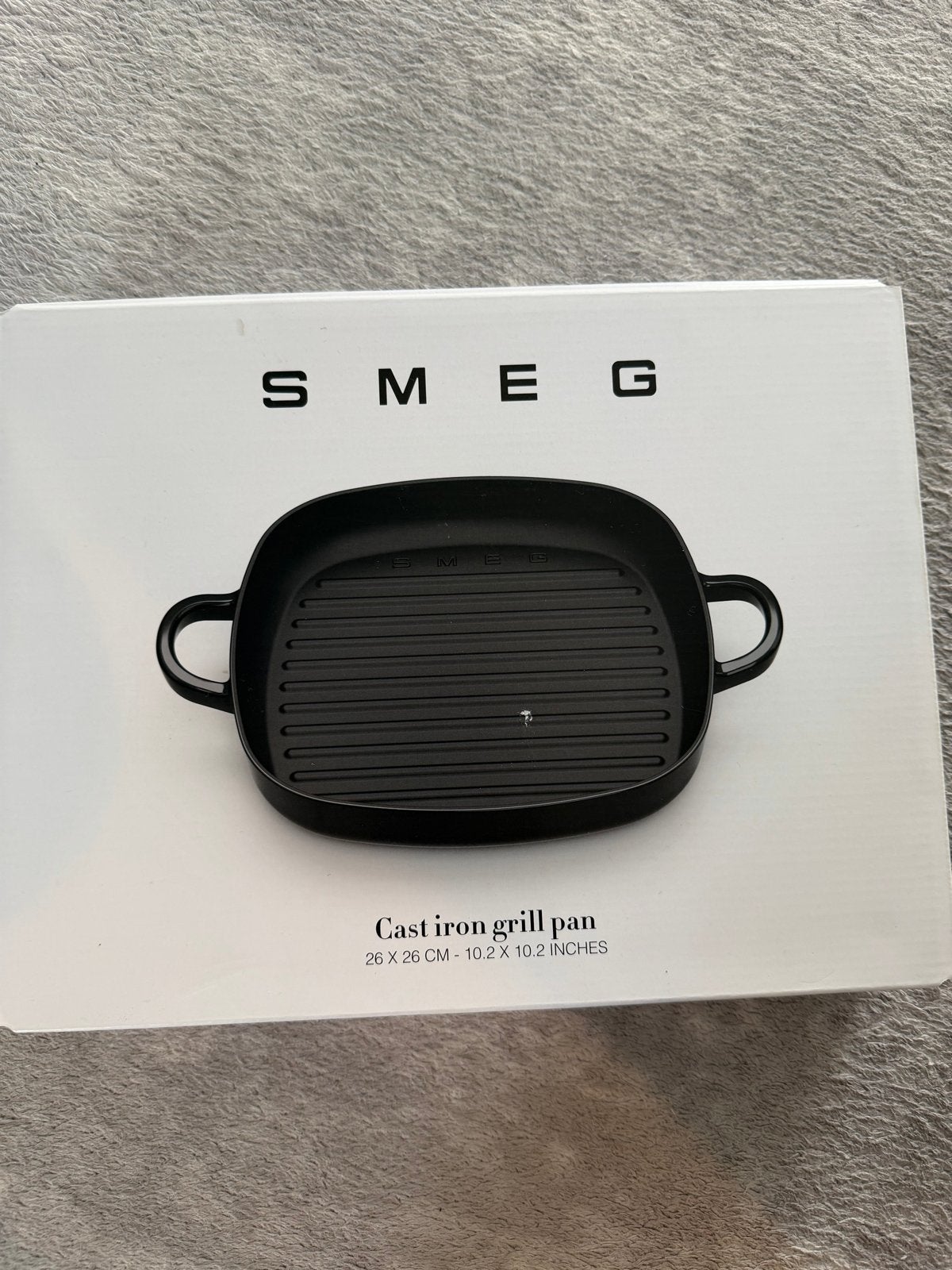 SMEG Gietijzeren Grillpan Perfect voor Vlees, Vis & Groent, Koekenpan, Gietijzer, Nieuw, Ophalen of Verzenden