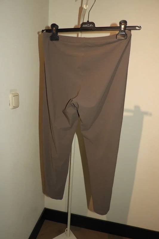 Sarah Pacini travel stof legging lichte bruin tint 38/40, Maat 38/40 (M), Bruin, Verzenden, Sarah Pacini