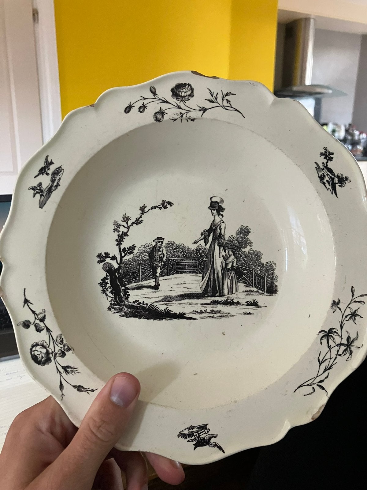 Antieke Engelse Staffordshire creamware schaal ca. 1780–1790, Ophalen of Verzenden